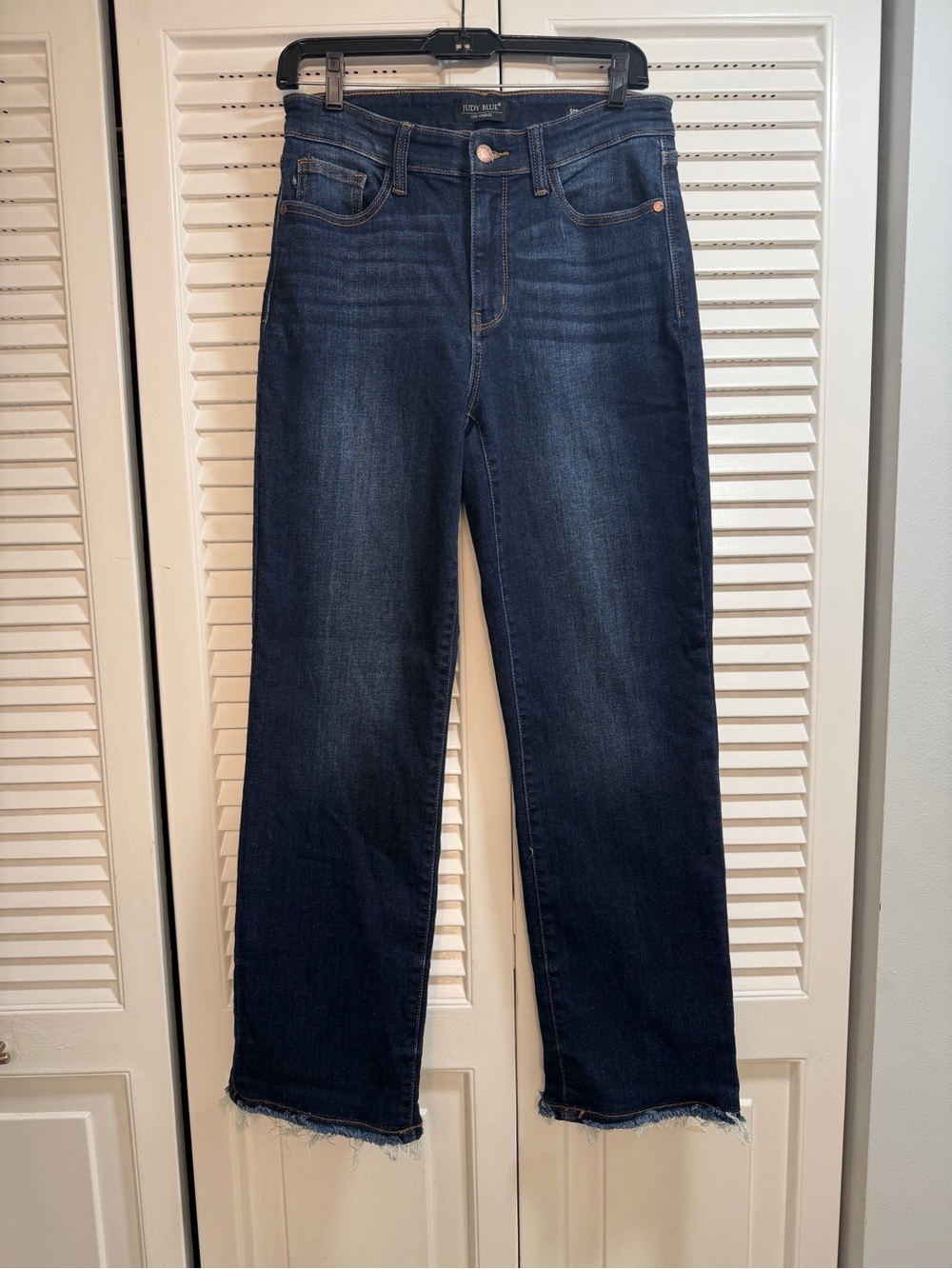 Judy Blue Frayed Hem Straight Denim Jean